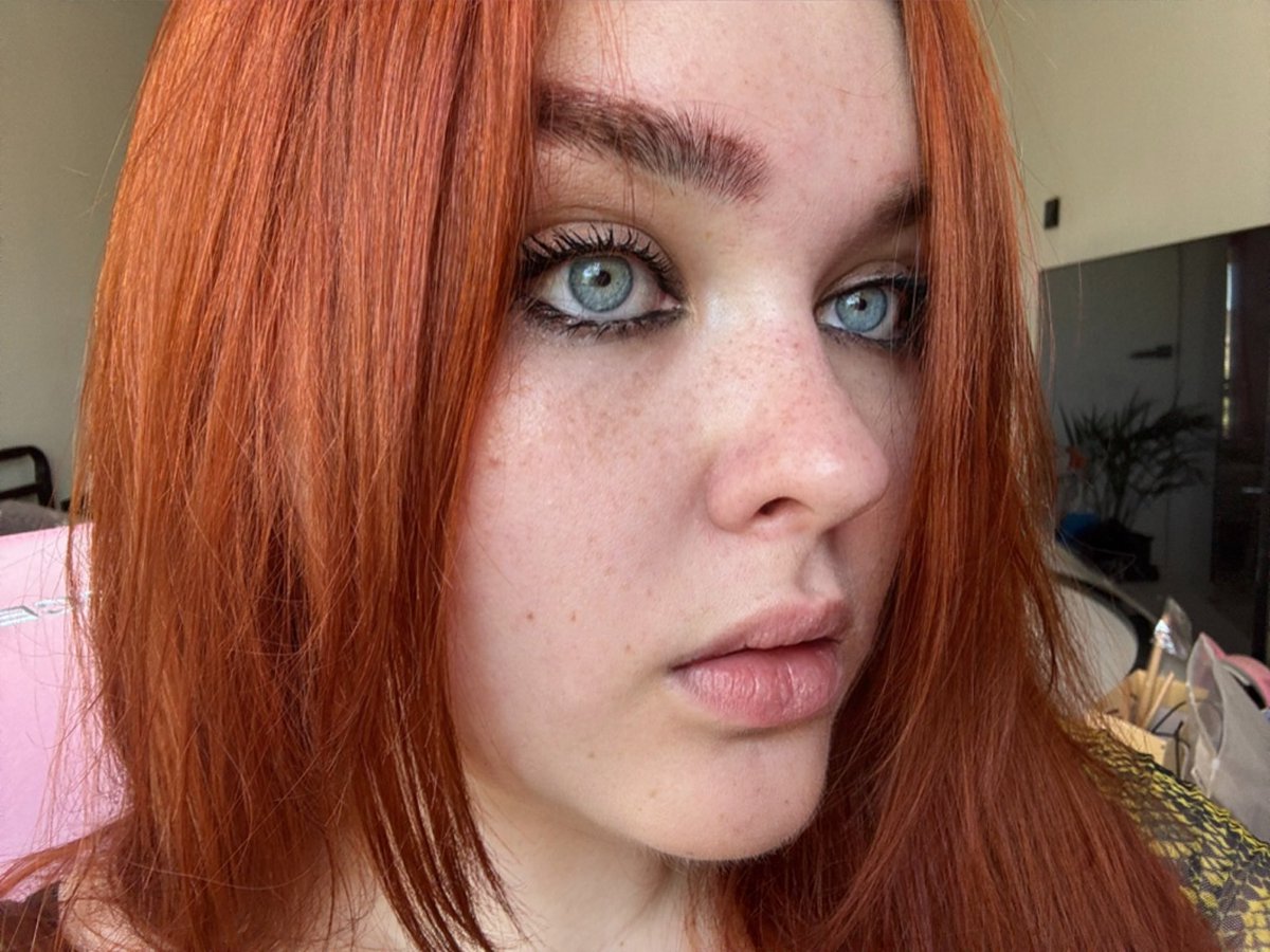 npmted's tweet image. это фото такое странное но мне так нравится, я даже не могу объяснить чем