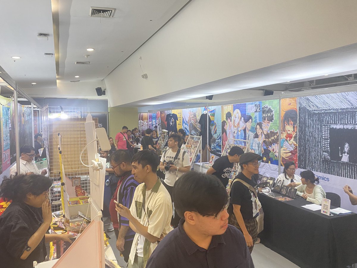 Tora_RTP's tweet photo. so i went to the other event instead. #PICOF https://t.co/xjgCfjhrnp