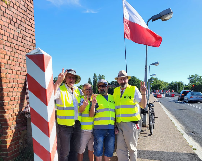 Służby w akcji tweet media