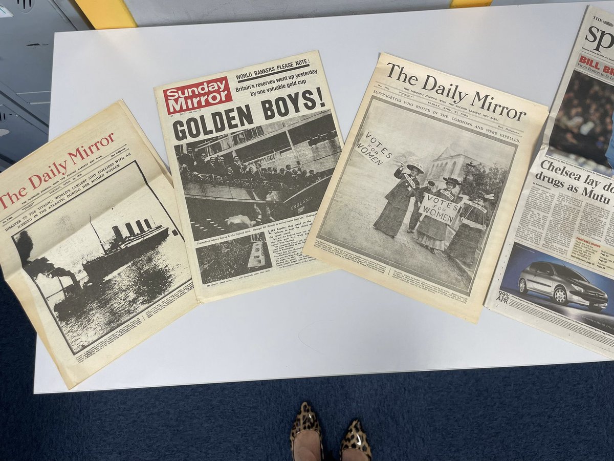 NWSGHistory's tweet photo. It’s a busy morning for the @NewsteadWood History Department showcasing the best of history to prospective students #WeAreNewstead https://t.co/ULZWjJUXzq