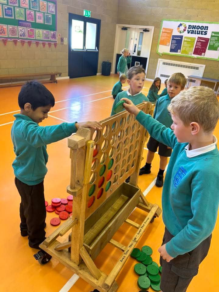 Dhoon School tweet media