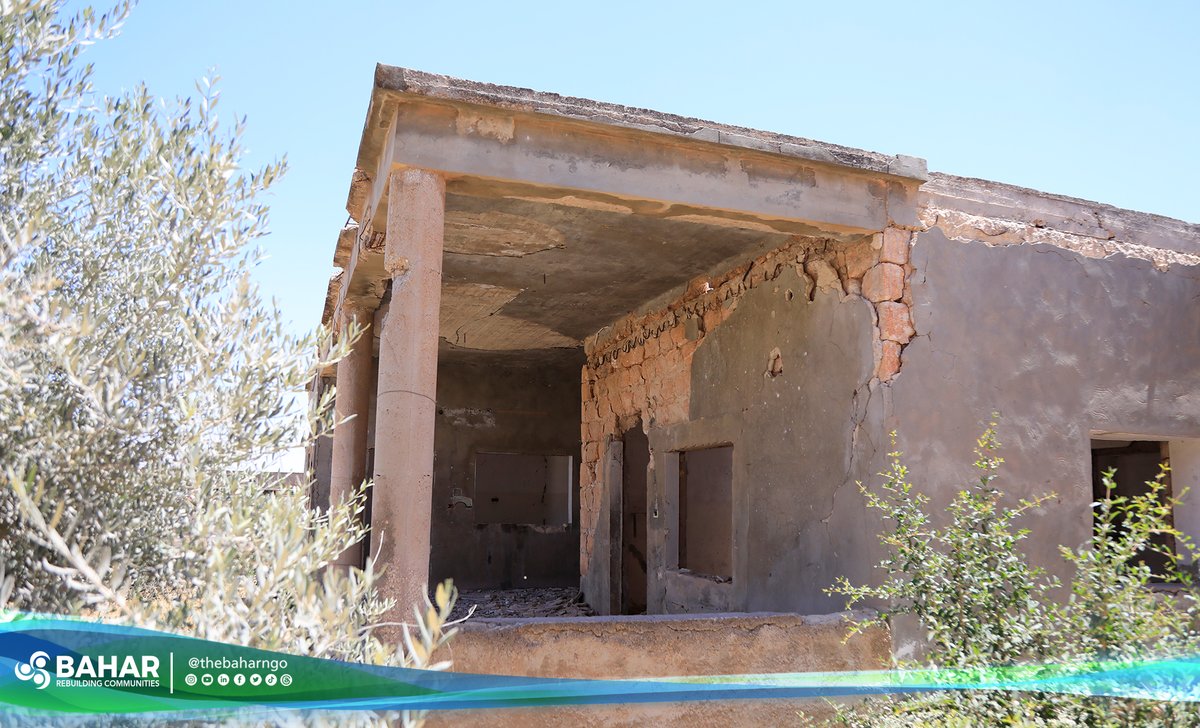 thebaharngo's tweet photo. Over 600 homes under renovation... and 13,000 students awaiting a better learning environment!
Reconstruction and support for #AffectedCommunities are at the core of the #BaharNGO project in the villages of Afes and Jobas in rural Idlib, as part of a comprehensive plan for #Reconstruction and #EarlyRecovery.
The project includes:
📷 Renovating over 600 homes to make them safe and livable
📷 Delivering assistance to more than 3,500 beneficiaries
📷 Rehabilitating 29 schools that serve 13,000 students
📷 Installing 40 streetlights to improve safety and lighting in public spaces
📷 Distributing 20 waste bins to enhance sanitation and the environment
This project is funded by :
@francediplo_EN @francediplo_AR @francediplo_AR