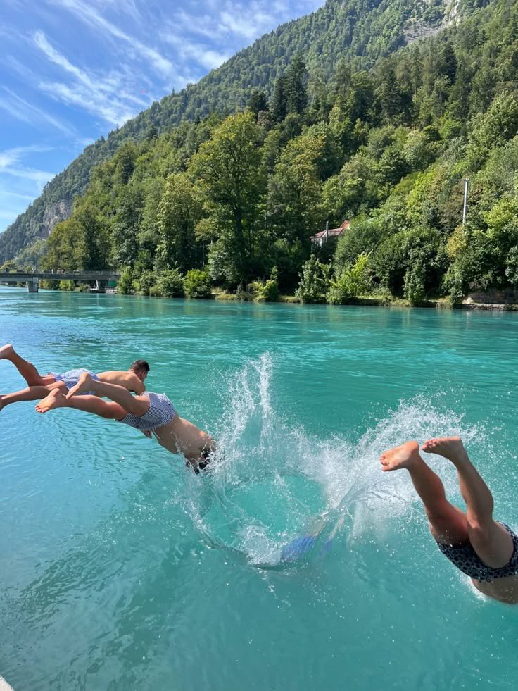 Valentino tweet media