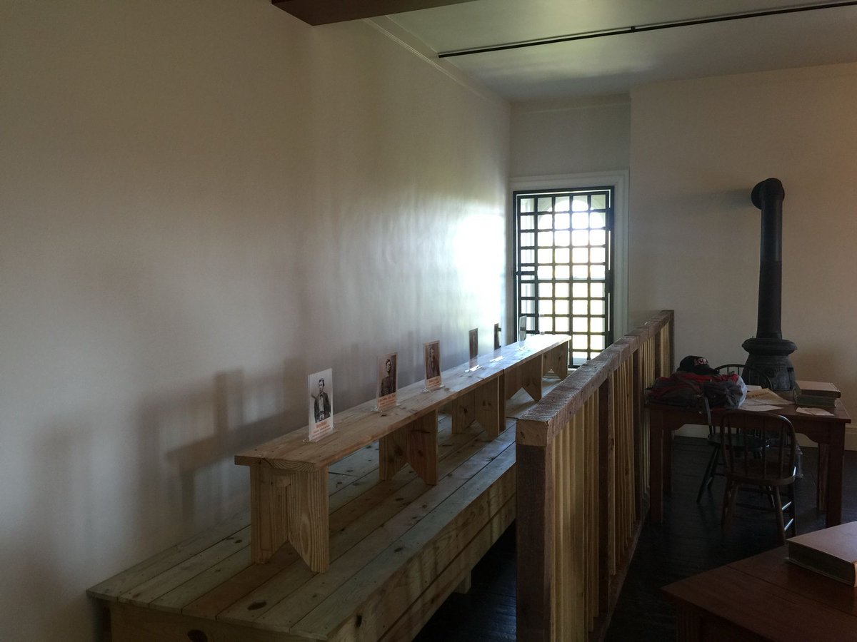 Military Tours tweet media