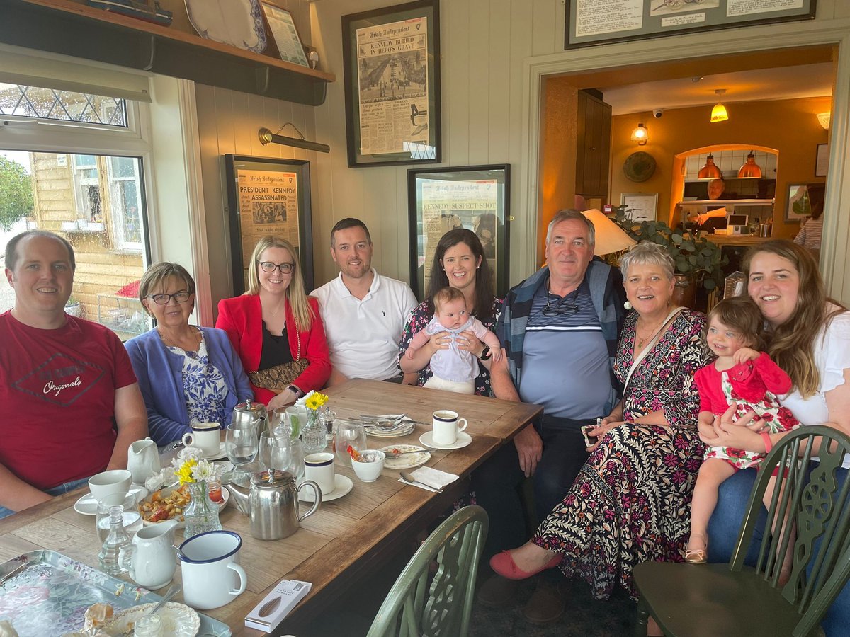 "In June 2000, I was diagnosed with stage three aggressive breast cancer. I had three young children, and it was the most terrifying wake-up call of my life."

eu1.hubs.ly/H0lrVCR0

#walkinhershoes