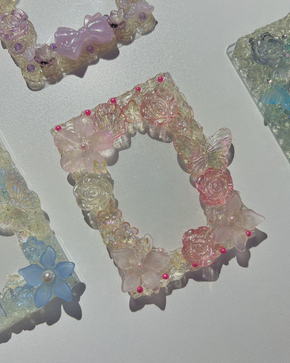 DecodenbyRuby's tweet image. ☁️ #Decodenbyruby  ⋆·˚ ༘ * 
 wts lfb ph 

- Mini snap decoden case 

 ➥ ₱ 180 payo [+ pf &amp;amp; sf ] 
 ➥ onhand 
 
mod: j&amp;amp;t 
mop: maya and gotyme

    ✿—reply mine+name/dm 
 
t. Decoden toploader