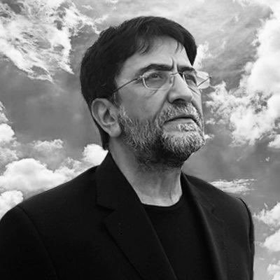 Merhum Nihat Genç.

Modern Dünyanın Dervişiydi, bir hayat ne kadar onurlu ve ahlaklı yaşanırsa öylece yaşadı.

Bu akşam verilecek yemekler aziz hatırası adınadır.

Rahmet olsun.

#EvvelceGidenlereSelamOlsun