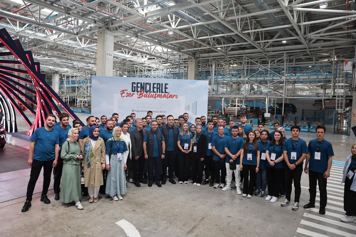 📍Togg Gemlik Kampüsü’ndeydik!

“Gençlerle Eser Buluşmaları”nda Sanayi ve Teknoloji Bakanımız Sayın <a href="/mfatihkacir/">Mehmet Fatih KACIR</a>’ın katılımlarıyla, mühendis adayları, teknikerler ve kalfalık yapan gençlerimizle birlikte Togg’un üretim merkezini ziyaret ettik.

Togg yerli aklın, Türk