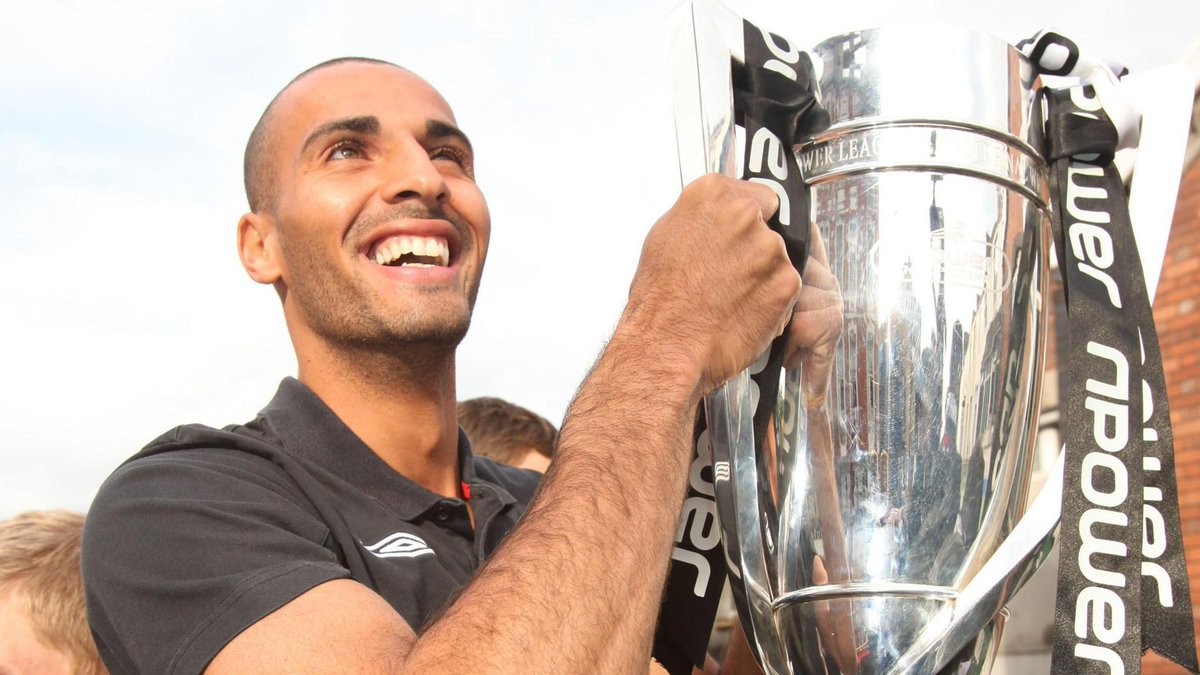 Jordan (@jordanwebber96) on Twitter photo Ethan Galbraith:
“I spoke to Prats quite a bit over the last month and he had nothing but good things to say and he helped me make the decision as well.”
Agent Darren Pratley. Wish him nothing but the best in his retirement and new role at Leyton Orient.
YJB! 🦢 Ethan Galbraith:
“I spoke to Prats quite a bit over the last month and he had nothing but good things to say and he helped me make the decision as well.”
Agent Darren Pratley. Wish him nothing but the best in his retirement and new role at Leyton Orient.
YJB! 🦢
