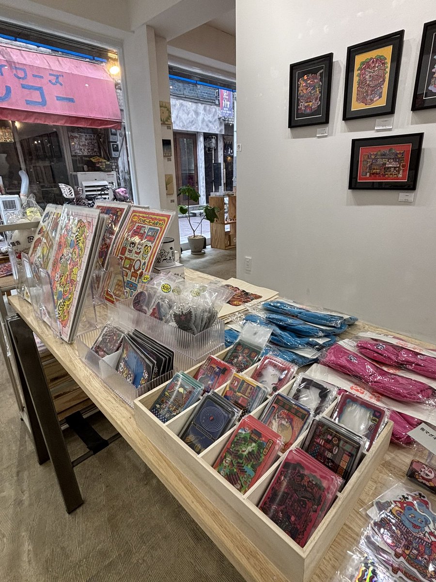 個展 #旅情トリップ の在廊でした
たくさんお越し頂きありがとうございました!直接感想言ってもらえるの一番嬉しい〜😭

明日7月6日(日)も在廊させて頂きますのでご都合よければ是非…🤲 