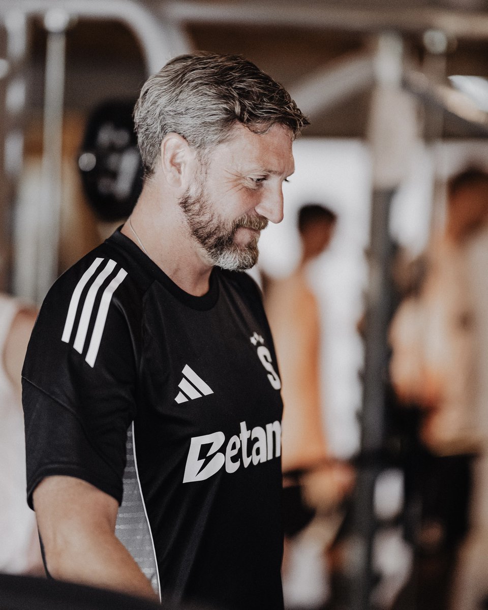 AC Sparta Praha tweet media