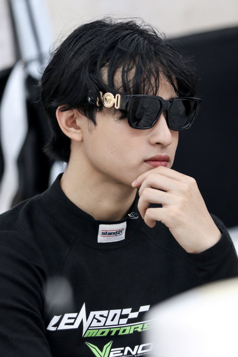 moonletss's tweet photo. หล่อทุกมุม เท่ทุกองศา 😎✨

#LensoMTRxBarcode 
꒰ @BarcodeTin #Barcodetin ꒱ ꕤ‧˚ https://t.co/Voug3QpXZ8