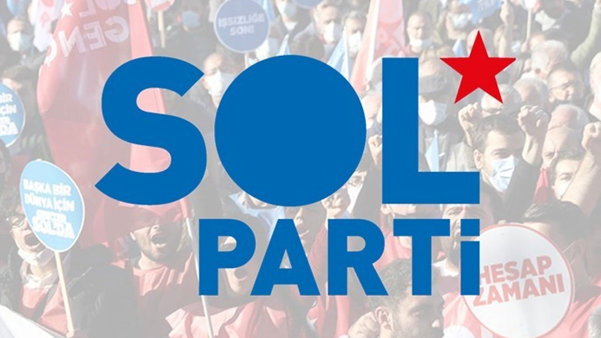 BirGün Gazetesi (@birgun_gazetesi) on Twitter photo CHP'li belediyelere yeni operasyon dalgasına SOL Parti'den tepki
"Azınlıkta kalan ve çökmeye mahkum tek adam rejimi ayakta kalabilmek için her yolu deniyor. Başaramayacaklar. Bu zorbalıklara karşı her alanda dayanışma, mücadele ve birliğimizi büyüteceğiz"
birgun.net/haber/yeni-ope… CHP'li belediyelere yeni operasyon dalgasına SOL Parti'den tepki
"Azınlıkta kalan ve çökmeye mahkum tek adam rejimi ayakta kalabilmek için her yolu deniyor. Başaramayacaklar. Bu zorbalıklara karşı her alanda dayanışma, mücadele ve birliğimizi büyüteceğiz"
birgun.net/haber/yeni-ope…