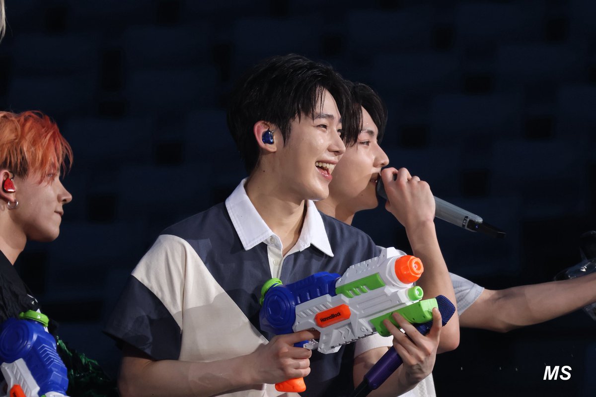 moonstarx72's tweet photo. 250705 WALK THE LINE TOKYO

#EN_WALKTHELINE #EN_WORLDTOUR_WALKTHELINE
#ENHYPEN #엔하이픈
#SUNOO #선우 #ソヌ #엔하이픈_선우
@ENHYPEN_members https://t.co/TzAWnFUfZn