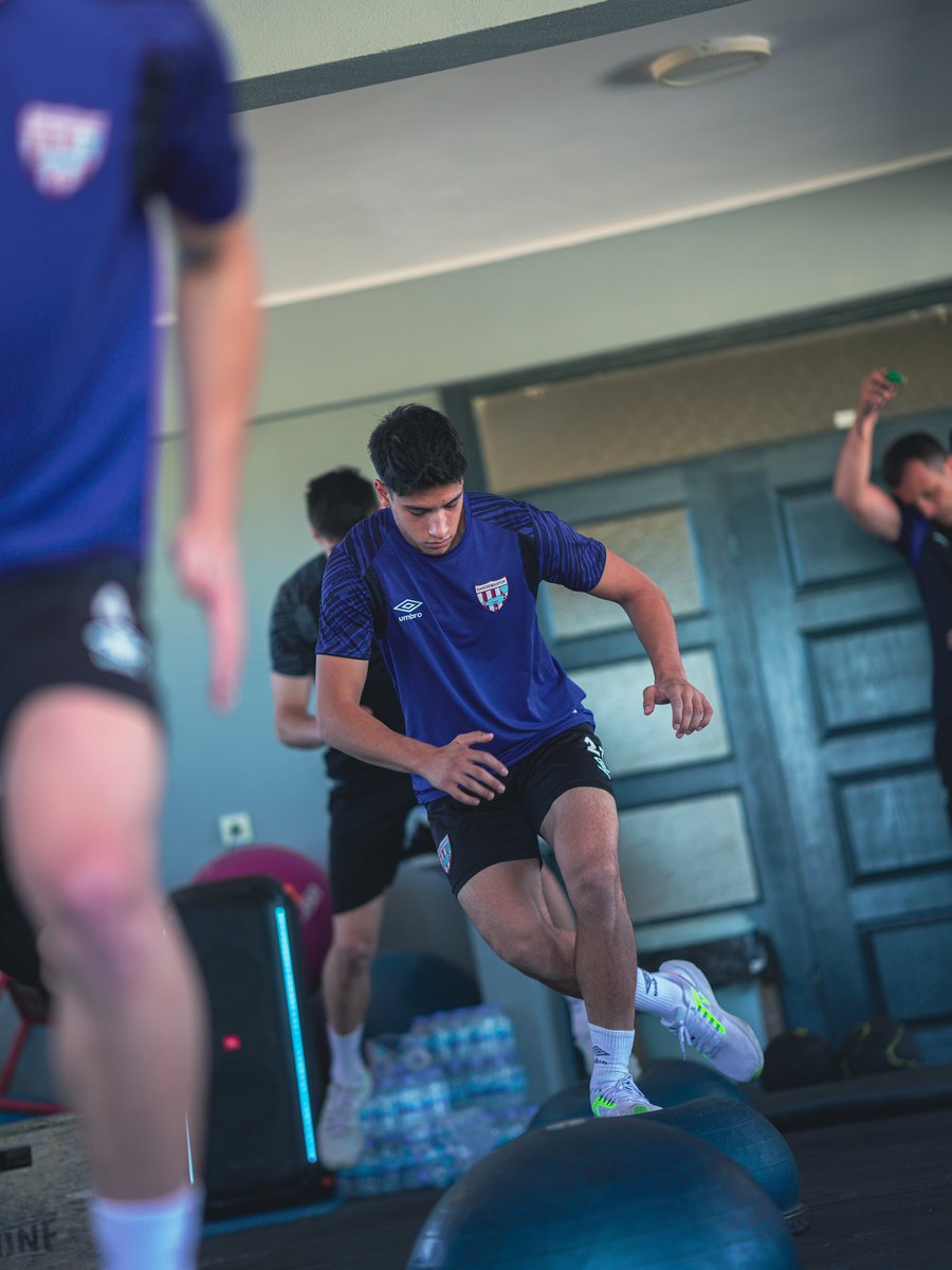 Takımımız günün ilk çalışmasını fitness salonunda yaptı. 🏋🏽