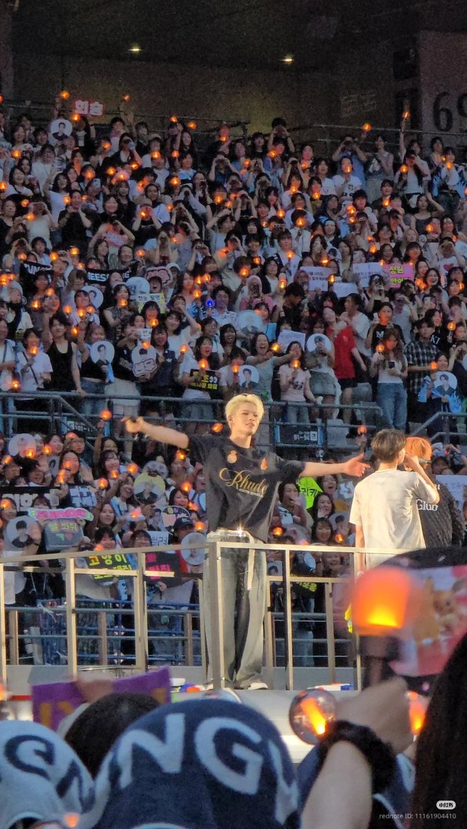 ᯓ★ tin tweet media