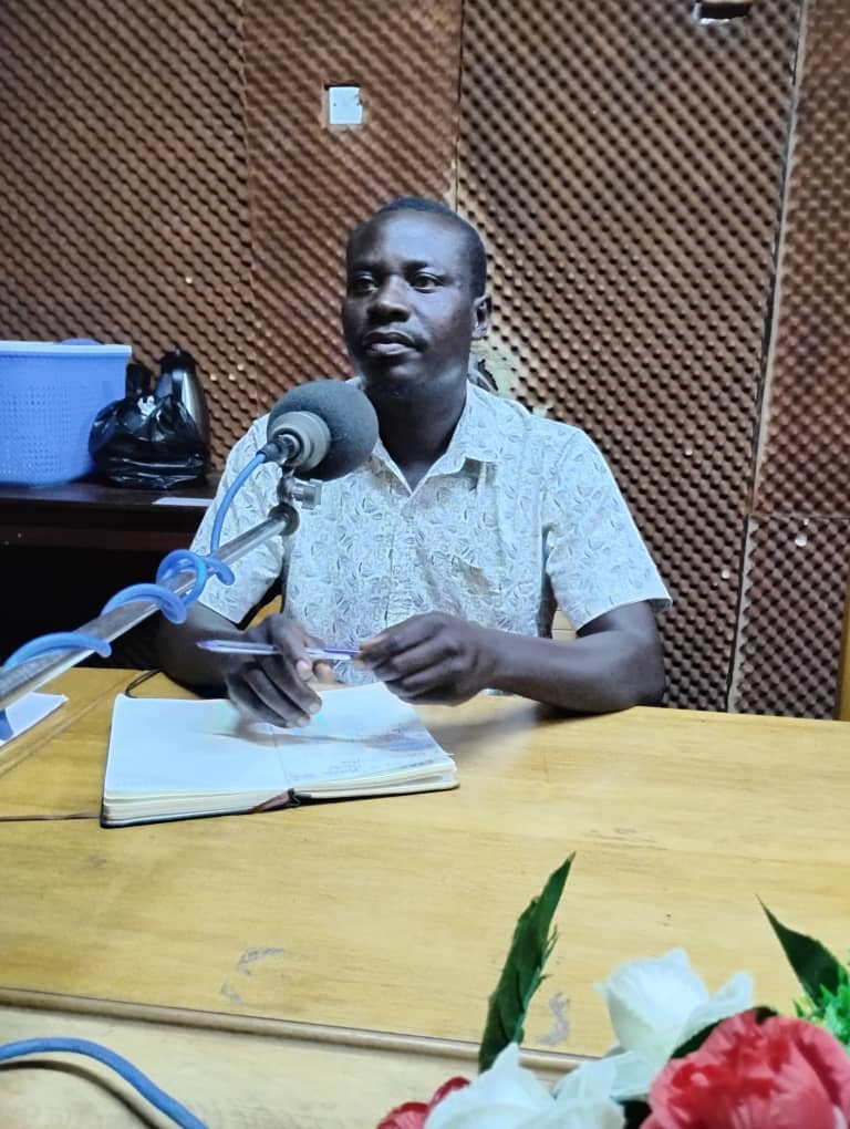 ariongm's tweet image. I just came out of Kyoga Veritas Radio (KVR) of Soroti City, where we discussed about the role of local and national leaders. It is important for us to identify the right leaders to play these roles, while avoiding the tendency to recycle leaders who have not delivered for us.
