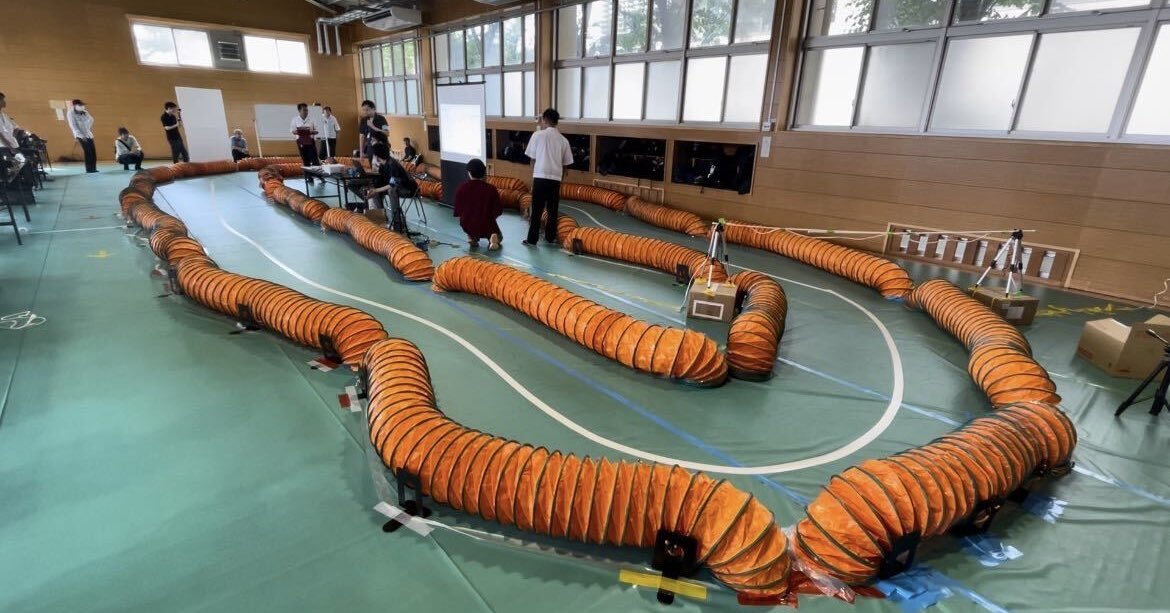 F1TenthJAPAN's tweet photo. ￼
🏎️明日はMAGP第1回大会の決勝戦！🏁

自動運転ミニカーが名古屋大学の特設コースを駆け抜ける迫力の走行映像をお届け
 機械学習から制御技術まで、エンジニアの技術と情熱が詰まった熱いバトル！
見学無料✨ぜひ会場(名古屋大学・剣道場)にお越しください！

#MAGP #自動運転 #ミニカー #Roboracer https://t.co/QIuPiAyjOS