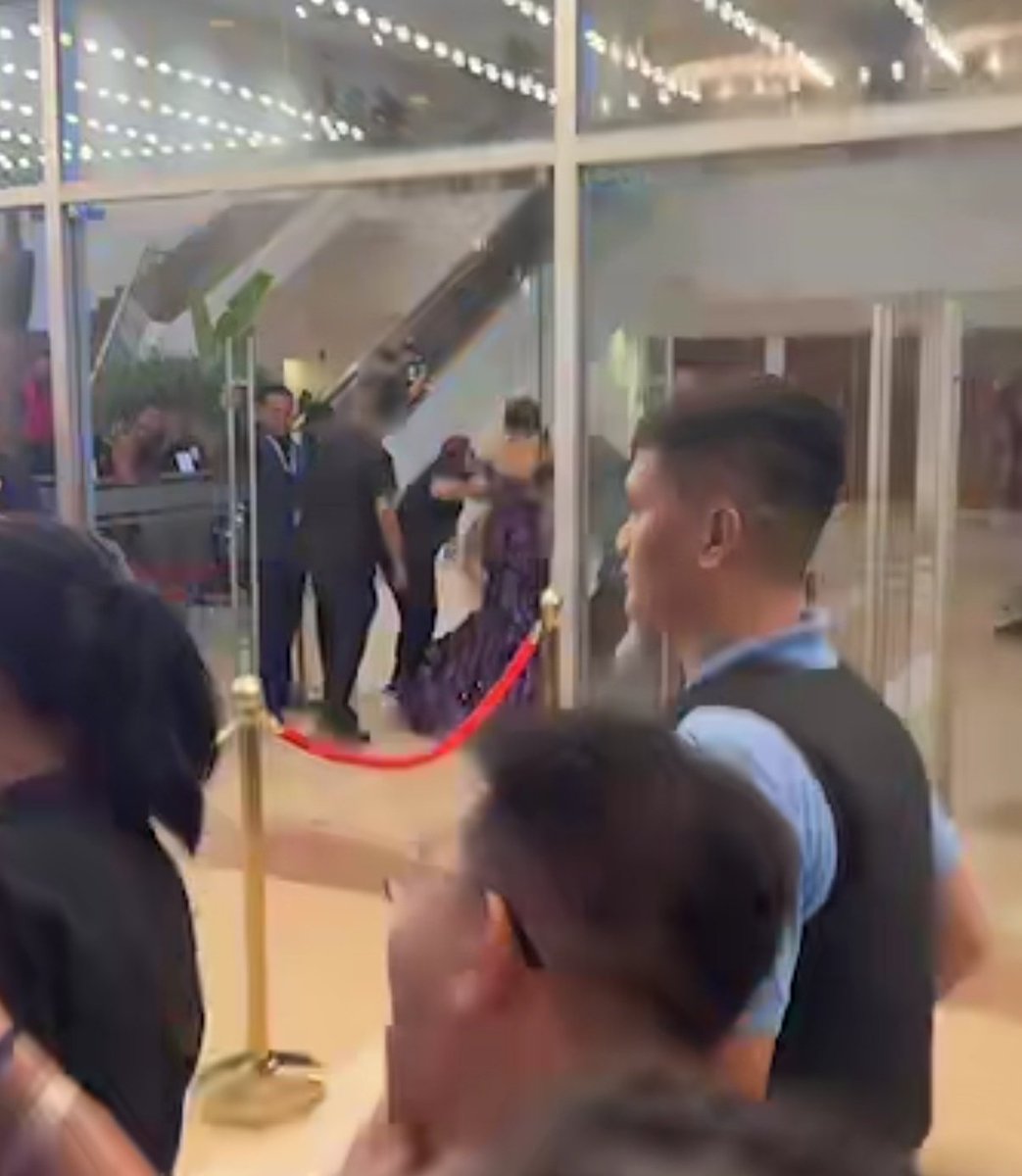 allformikbrent's tweet photo. OMG MIKAAA 😭😭😭 ANG GANDA MO KAHIT NAKA TALIKOD KA!!! BIG WINNER OUTFIT SHETTT 🥺🥹🥹

BBS BREKA NA GUYS 💜💜💜💜💜💜 https://t.co/ivEosKPflB