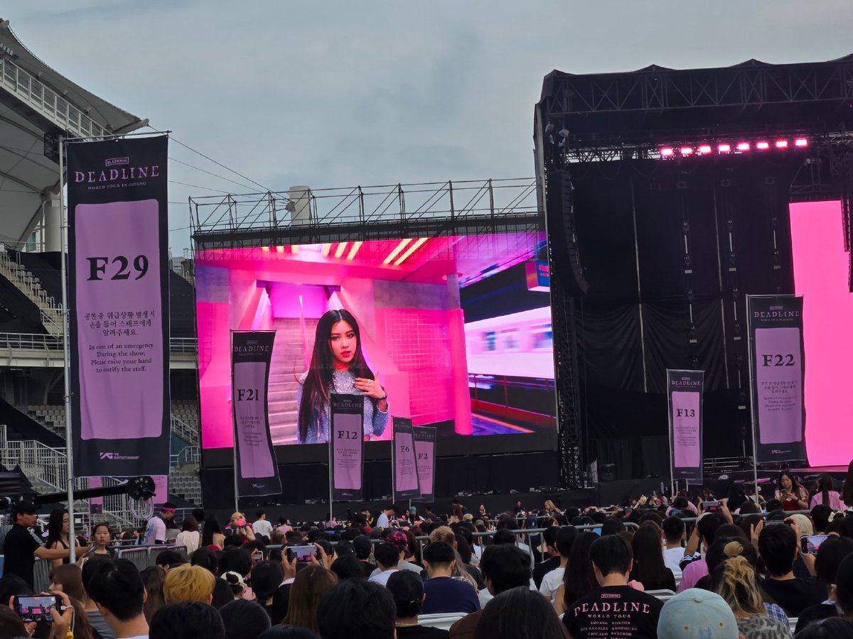 BBU_BLACKPINK's tweet photo. ARE YOU READY? ARE YOU READY???? ARE YOU READY????😭

WELCOME TO DEADLINE TOUR
#DEADLINE_IN_GOYANGDay1
#BLACKPINK_DEADLINE https://t.co/Ud2LkqKnCc