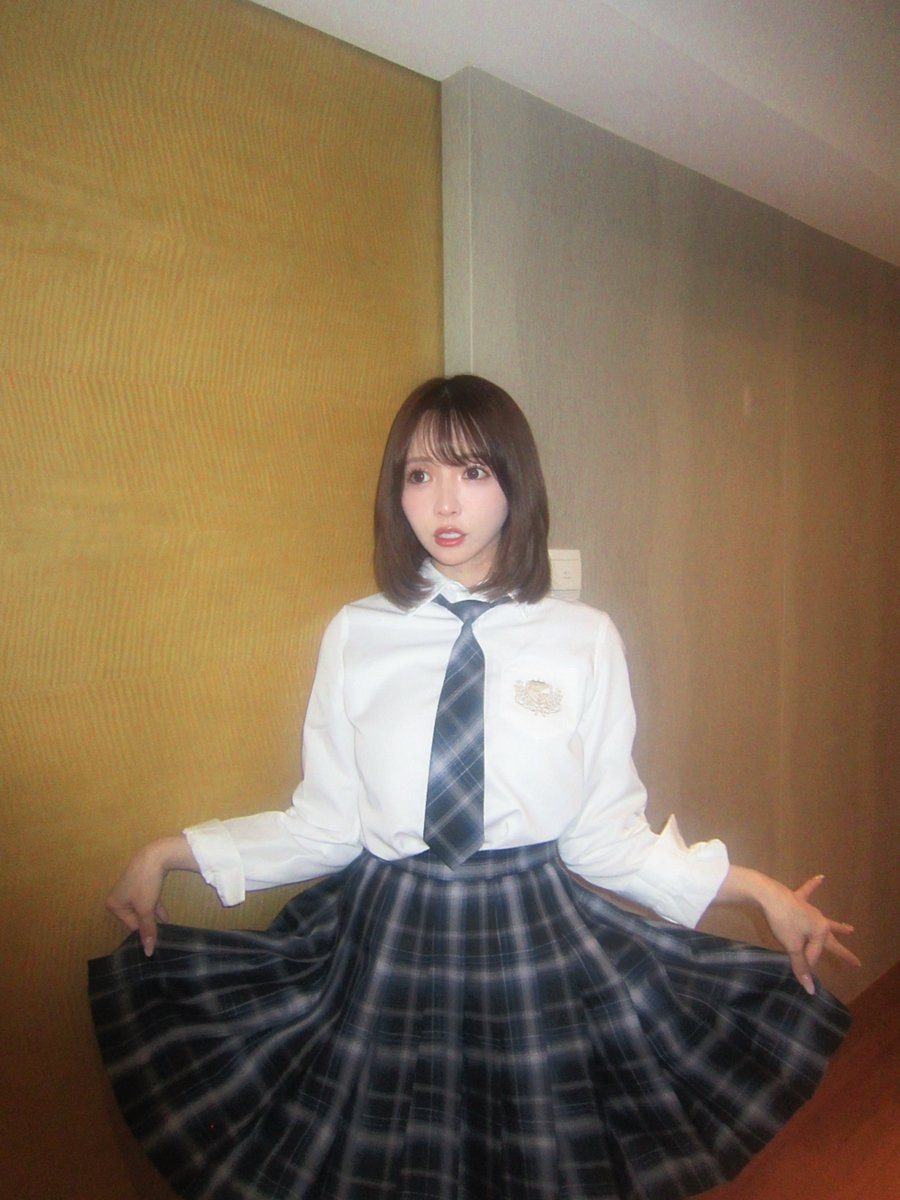 三上悠亜 tweet media