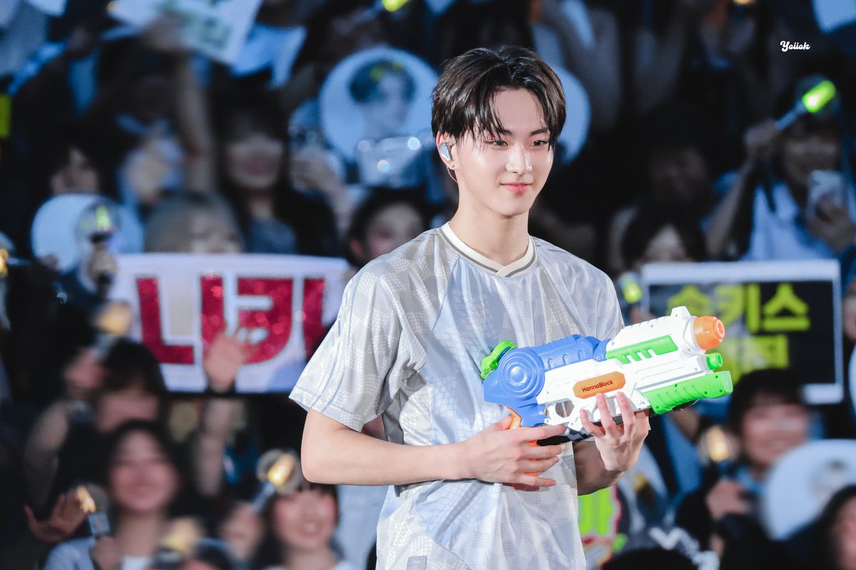 Yoiiok34's tweet photo. 250705

🔫💦

#정원 #JUNGWON
 #엔하이픈 #ENHYPEN #ジョンウォン https://t.co/u8H9gSI31i