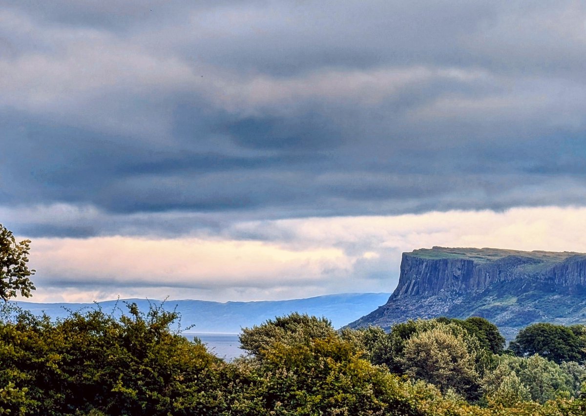 Anne Kelly ⛔NO DMs⛔ 🌻 🇺🇦 💞 (@annlizkelly) on Twitter photo Dark clouds over Fairhead and Kintyre <a href="/KintyreForum/">Kintyre Forum</a> <a href="/deric_tv/">Deric</a> <a href="/R_Faragher/">Rick Faragher</a> <a href="/linzilima/">Linzi Lima</a> <a href="/bbcweather/">BBC Weather</a> <a href="/DiscoverNI/">Northern Ireland</a> <a href="/LoveBallymena/">Love Ballymena</a> <a href="/WeatherCee/">Cecilia Daly</a> <a href="/Louise_utv/">Louise Small</a> <a href="/WeatherAisling/">Aisling Creevey</a> <a href="/barrabest/">Barra Best</a> <a href="/Ailser99/">Aileen Moynagh</a> <a href="/EventsCauseway/">Causeway Coast & Glens Events</a> <a href="/angie_weather/">angie phillips</a> <a href="/geoff_maskell/">Geoff Maskell</a> <a href="/organicbotanic/">Sue McBean - @organicbotanic.bsky.social</a> <a href="/Schafernaker/">Tomasz Schafernaker</a> <a href="/Ali_Totten/">Ali Totten</a> Dark clouds over Fairhead and Kintyre <a href="/KintyreForum/">Kintyre Forum</a> <a href="/deric_tv/">Deric</a> <a href="/R_Faragher/">Rick Faragher</a> <a href="/linzilima/">Linzi Lima</a> <a href="/bbcweather/">BBC Weather</a> <a href="/DiscoverNI/">Northern Ireland</a> <a href="/LoveBallymena/">Love Ballymena</a> <a href="/WeatherCee/">Cecilia Daly</a> <a href="/Louise_utv/">Louise Small</a> <a href="/WeatherAisling/">Aisling Creevey</a> <a href="/barrabest/">Barra Best</a> <a href="/Ailser99/">Aileen Moynagh</a> <a href="/EventsCauseway/">Causeway Coast & Glens Events</a> <a href="/angie_weather/">angie phillips</a> <a href="/geoff_maskell/">Geoff Maskell</a> <a href="/organicbotanic/">Sue McBean - @organicbotanic.bsky.social</a> <a href="/Schafernaker/">Tomasz Schafernaker</a> <a href="/Ali_Totten/">Ali Totten</a>