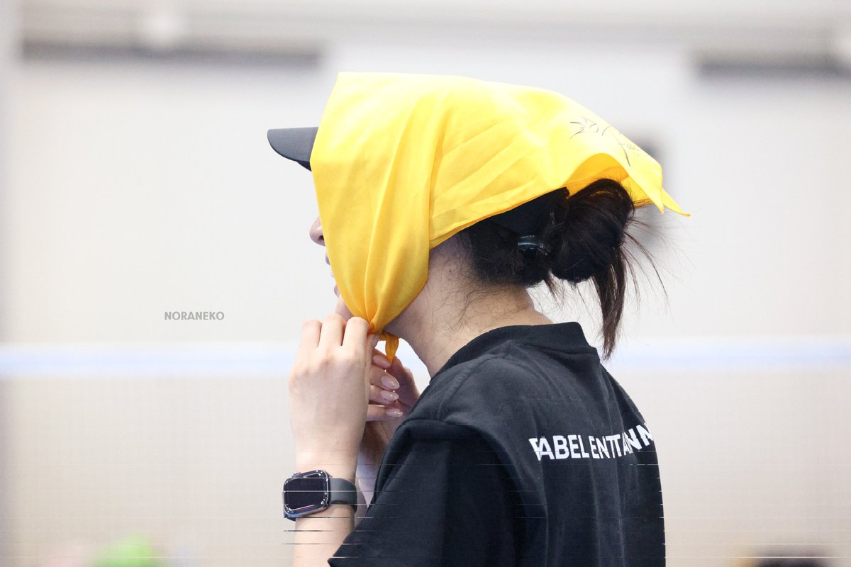 격하게 사랑스러운 생물체 = 파이 

FAYE BADMINTON BATTLE
#FabelPlayDaywithFans