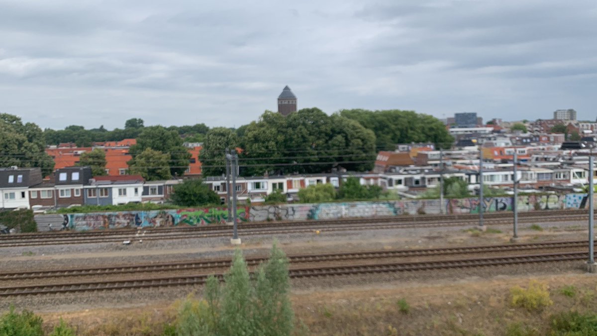 trollslice's tweet image. 