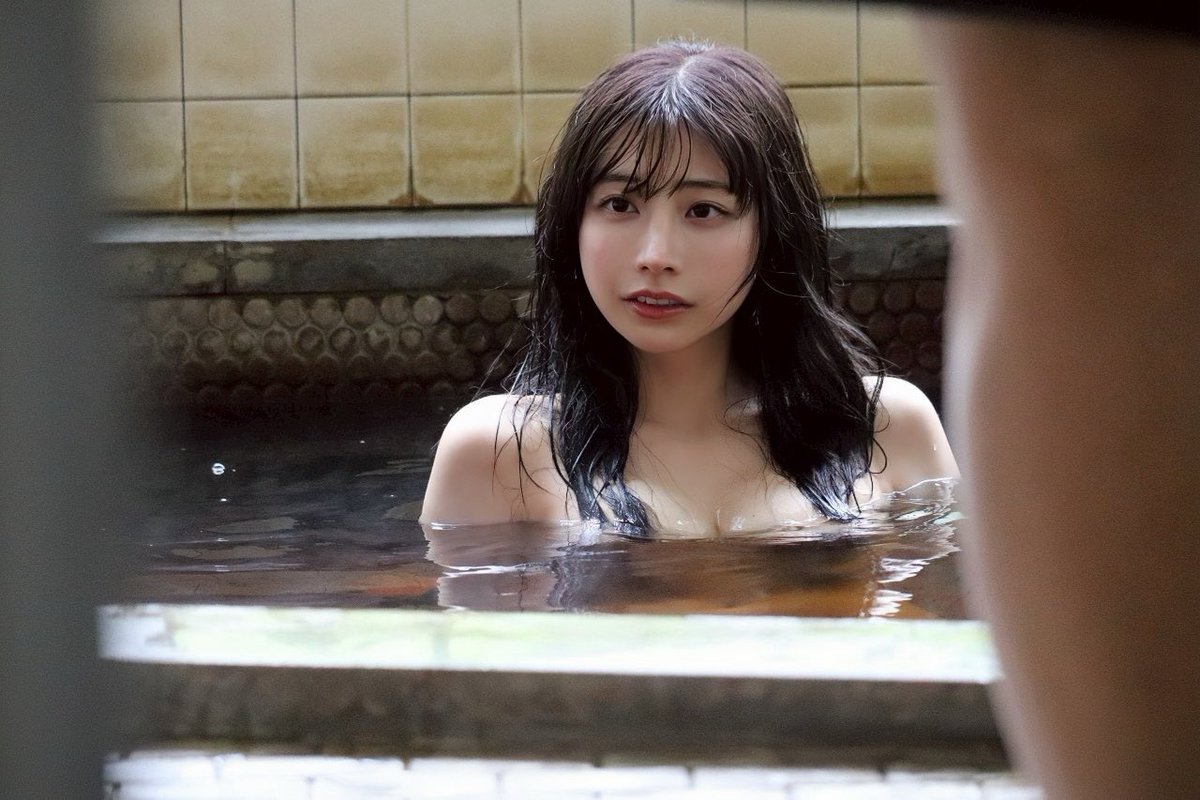 現在発売中のヤングガンガンさんに掲載させていただいてます🌺

ぜひ見てね✨