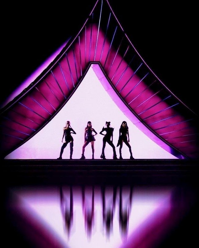 samboykitty's tweet photo. 🚨BLACKPINK “DEADLINE TOUR” in Goyang Stadium day 1 LIVE LINKS:

- a thread✫ https://t.co/cj38w3oGgq