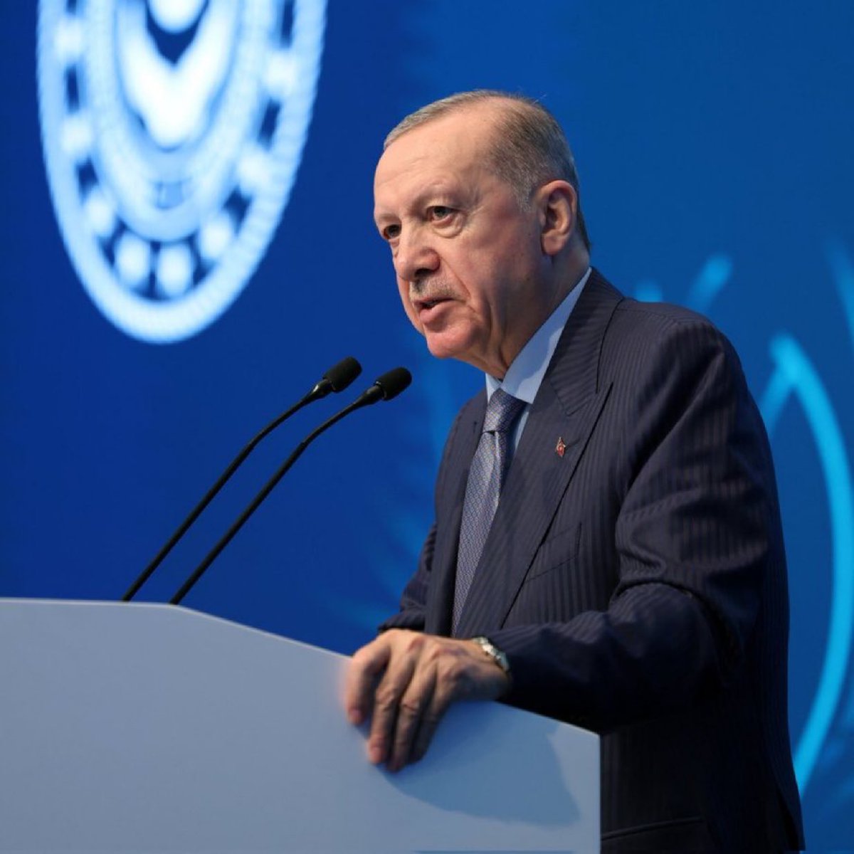 Cumhurbaşkanı Erdoğan: "Suriye'nin kuzeyinde serbest ticaret bölgeleri, lojistik üsler, sınır pazarları gibi modelleri hayata geçirebiliriz."