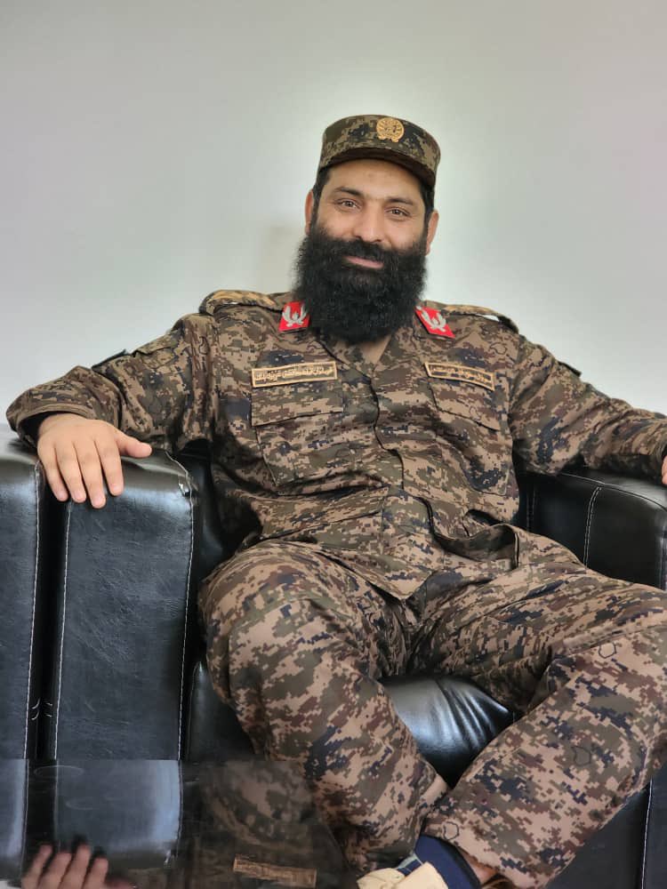 په کورنيو چارو وزارت کې نوی او مثبت بدلون دا دی چې په خپلو ټولو نظامي مسوولینو او نظامیانو یونیفورم جبري شو.