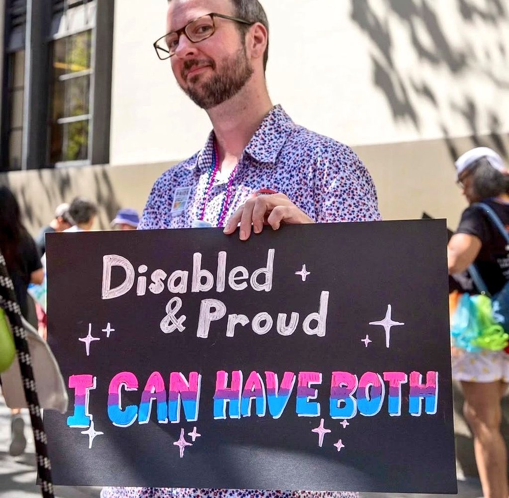 _forbisexuals's tweet photo. bisexual folks are more likely to be disabled compared to their heterosexual and homosexual counterparts

happy disability pride month to disabled bisexuals 🩷💜💙 https://t.co/jljnyyExNO