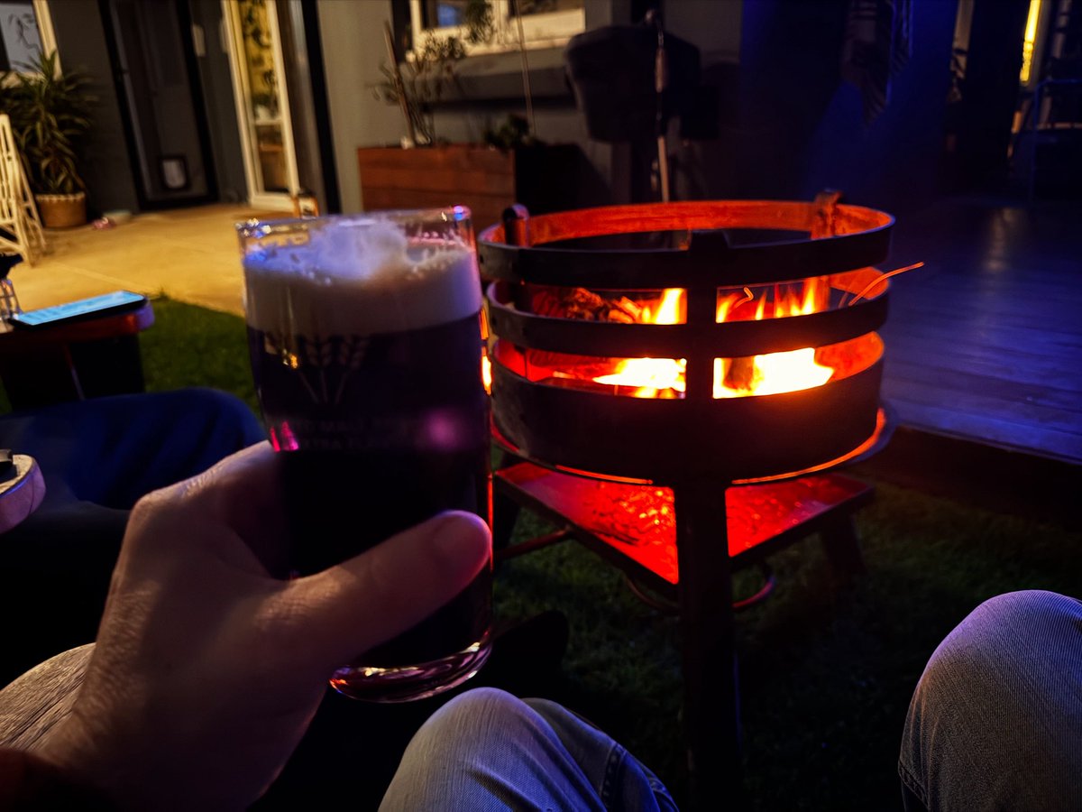 Maddenco2's tweet photo. Someone’s got to do it 🍻😜👊 https://t.co/jDw30mXoAn