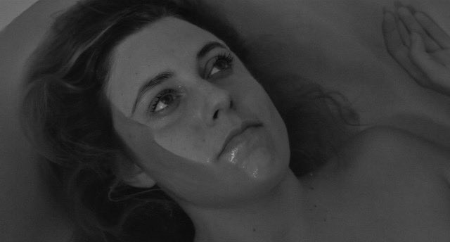 nborgaonkarx's tweet image. Frances Ha (2012) dir. Noah Baumbach