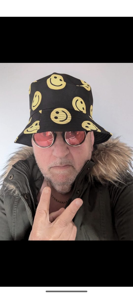 The UKs Number one tribute...Rude, crap at singing,arrogant

Perfect !!!..

Sepsis...Coming soon..😎..

Don't look back in anger..