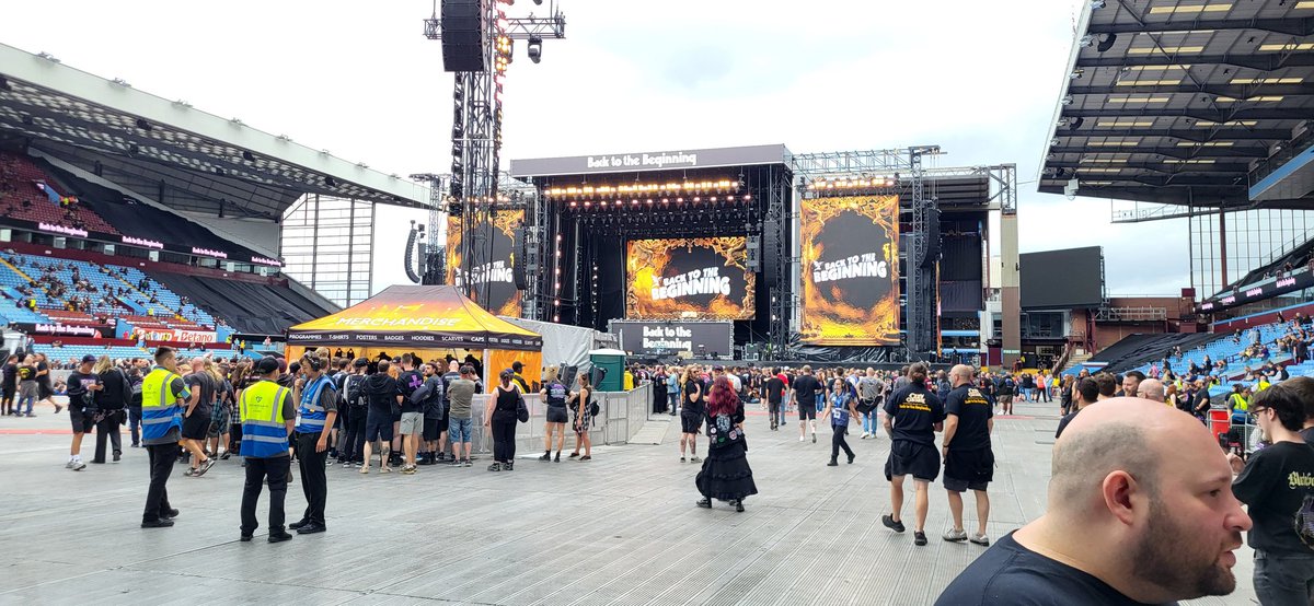 All ready for the gig of the century Villa Park filling nicely #BackToTheBeginning #BlackSabbath