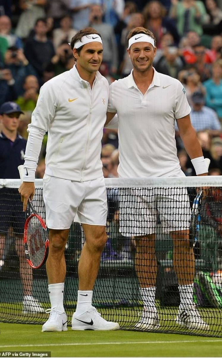danbarker's tweet image. Marcus Willis is currently playing. Reminded that he had basically given up pro tennis in his mid 20s, coaching kids at Warwick Boat Club, until his girlfriend persuaded him to give it one last shot. He trained, got into Wimbledon when someone was injured, and ended up playing…