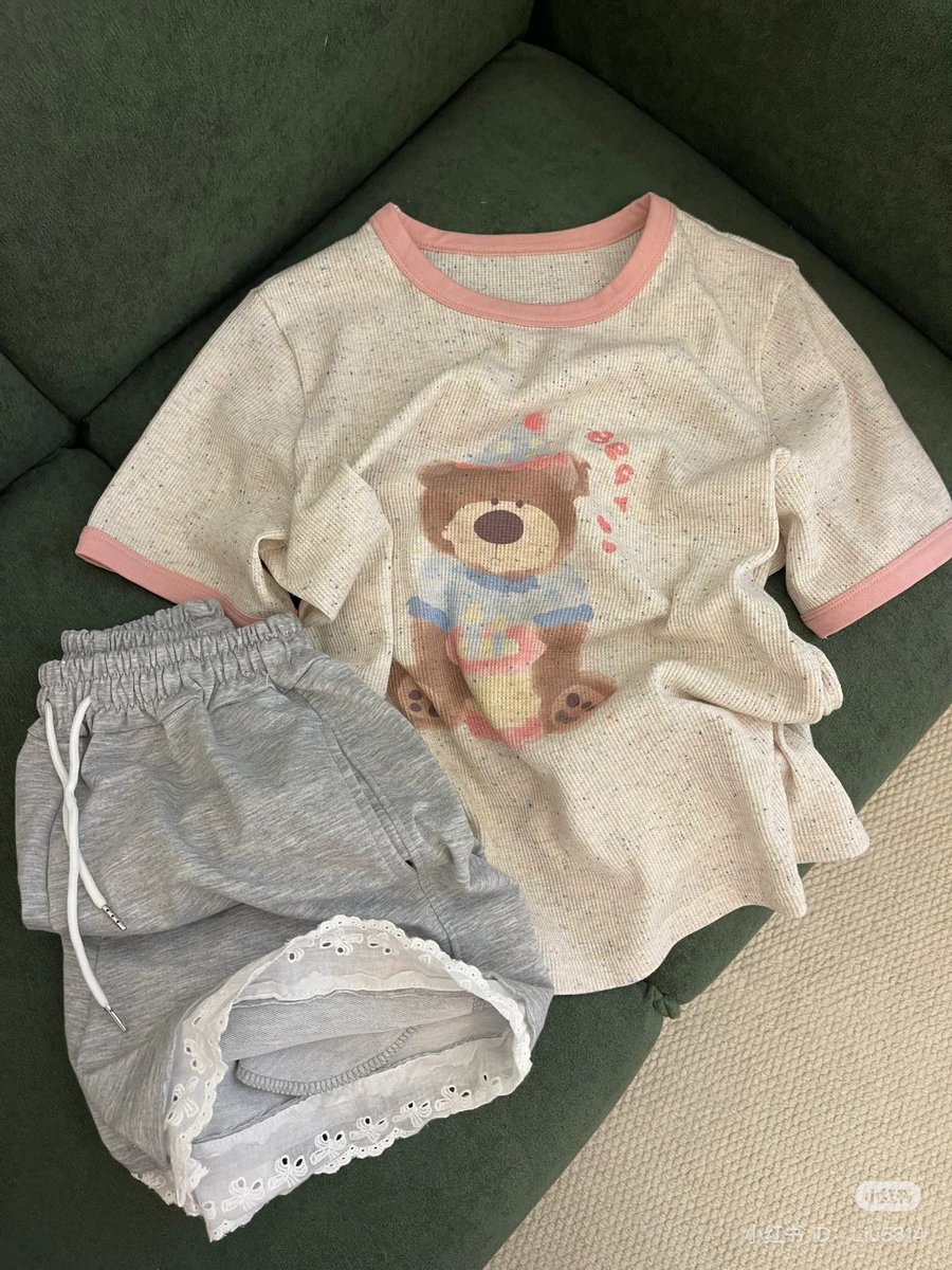 lebihcerah's tweet photo. piyama lucuuu lagi buat dikoleksi nih🧸🗑️📓 https://t.co/HSMk4an5XM