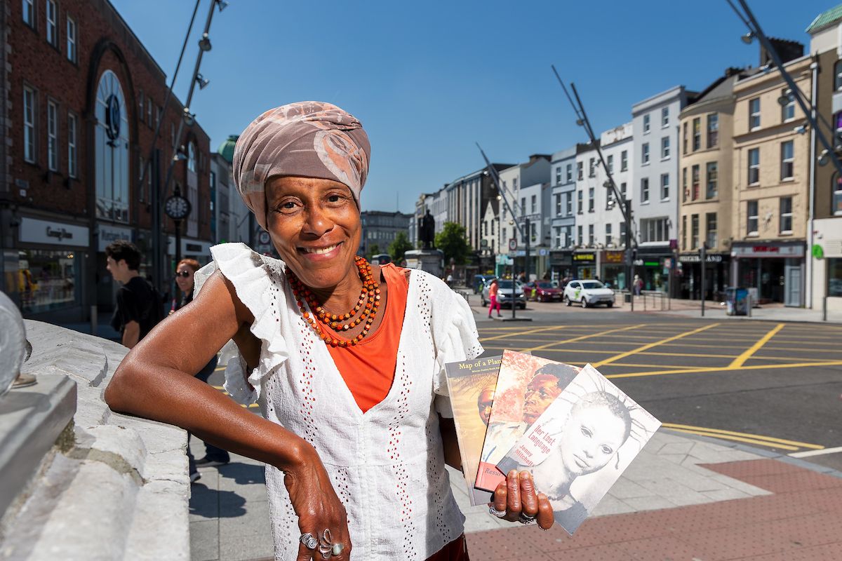 Cork City Libraries (@corkcitylibrary) on Twitter photo Join award-winning Poet-in-the-Community, Jenny Mitchell, for a free creative-writing workshop that uses poetry to ask us to imagine what we want from their communities.
⏰ July 11 Friday, 2:30 pm - 4.00 pm, City Library Grand Parade
BOOKING ESSENTIAL 👇
buff.ly/OODJi7t Join award-winning Poet-in-the-Community, Jenny Mitchell, for a free creative-writing workshop that uses poetry to ask us to imagine what we want from their communities.
⏰ July 11 Friday, 2:30 pm - 4.00 pm, City Library Grand Parade
BOOKING ESSENTIAL 👇
buff.ly/OODJi7t