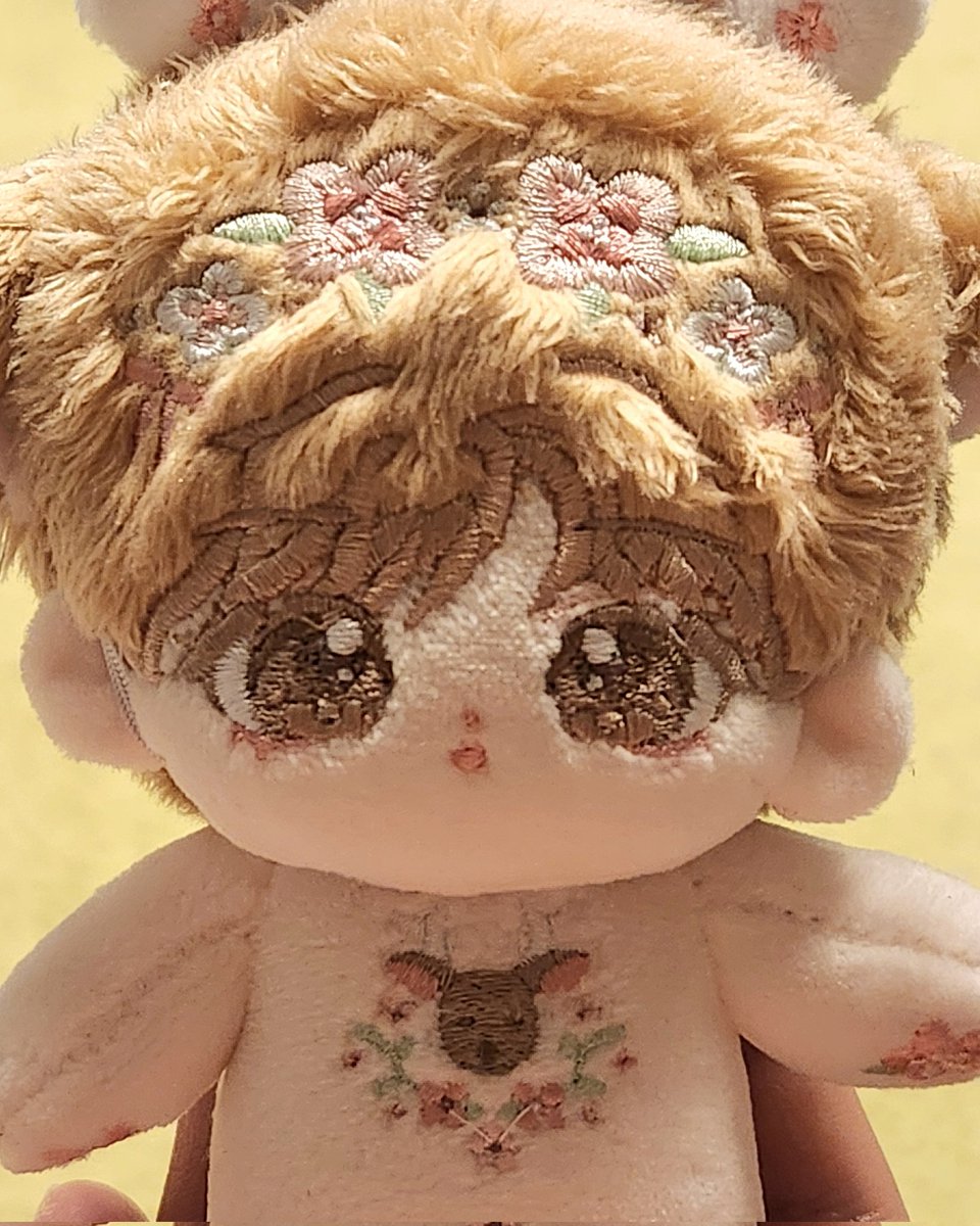 와.. 오늘도 정말 해가 쨍한 하루였네요. 다들 더위 먹지 않도록 조심하세요~!!

#택배가오셨어요 #햄스터쿠션 #봄꽃아현sp