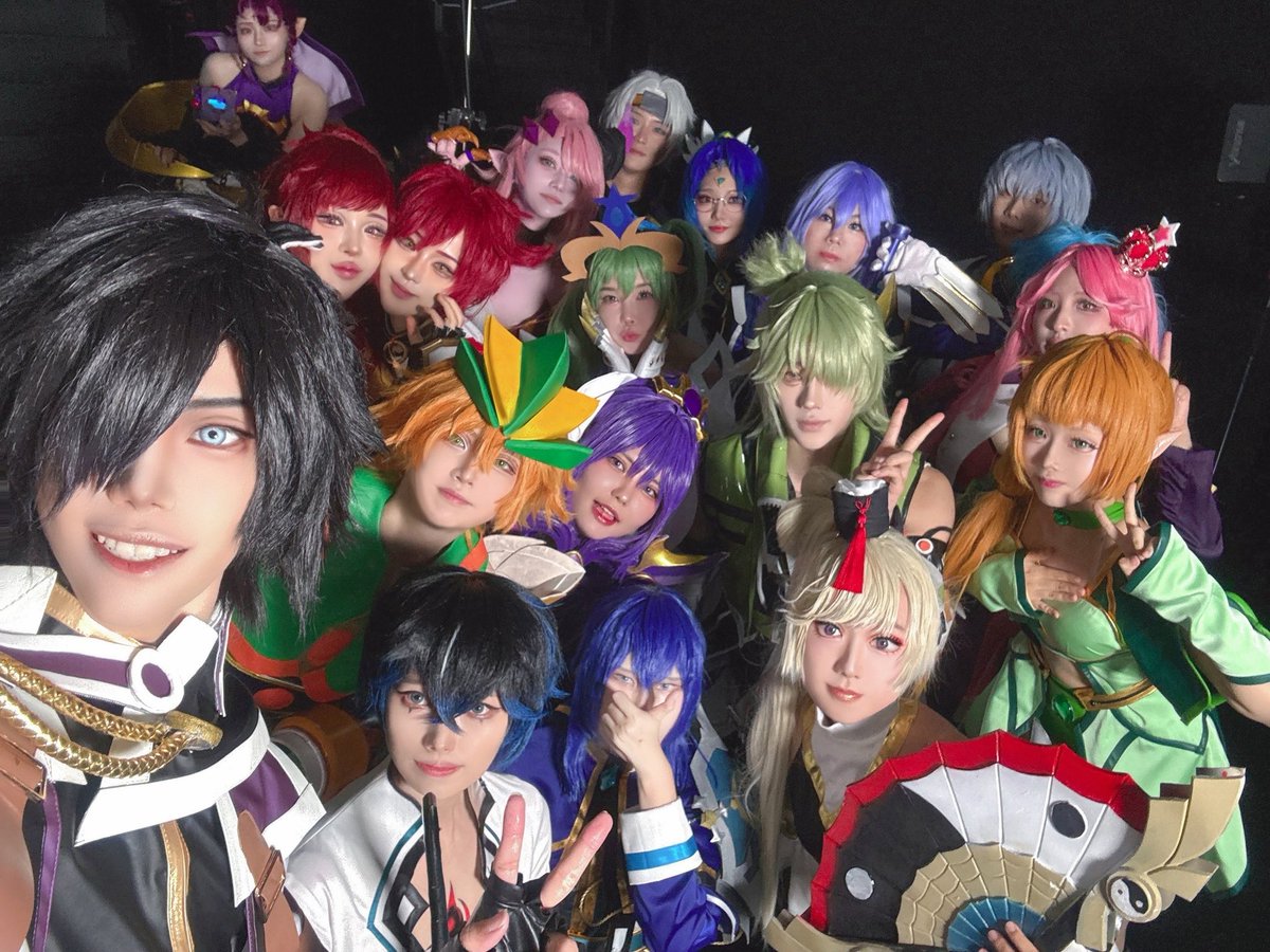 #GrandChase 

3차전직 모임~!!!
아아 ㅋ 애송이들이랑 놀아줬다 ㅋㅋ

모여주신 공주님들에게 감사를...!
타래로 인원 태그해요!