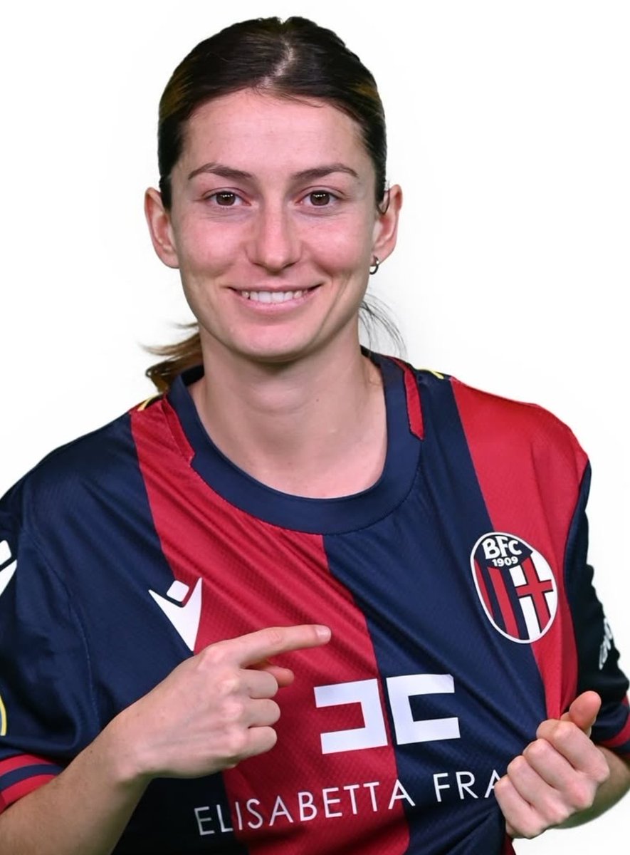 DaniBelmonte00's tweet photo. Isotta #Nocchi sempre più vicina al #Brescia. Dopo l'addio al #Bologna l'attaccante classe 1996, sembra essere una nuova pedina del nuovo mister #Zenoni https://t.co/cQLXYqrwIP