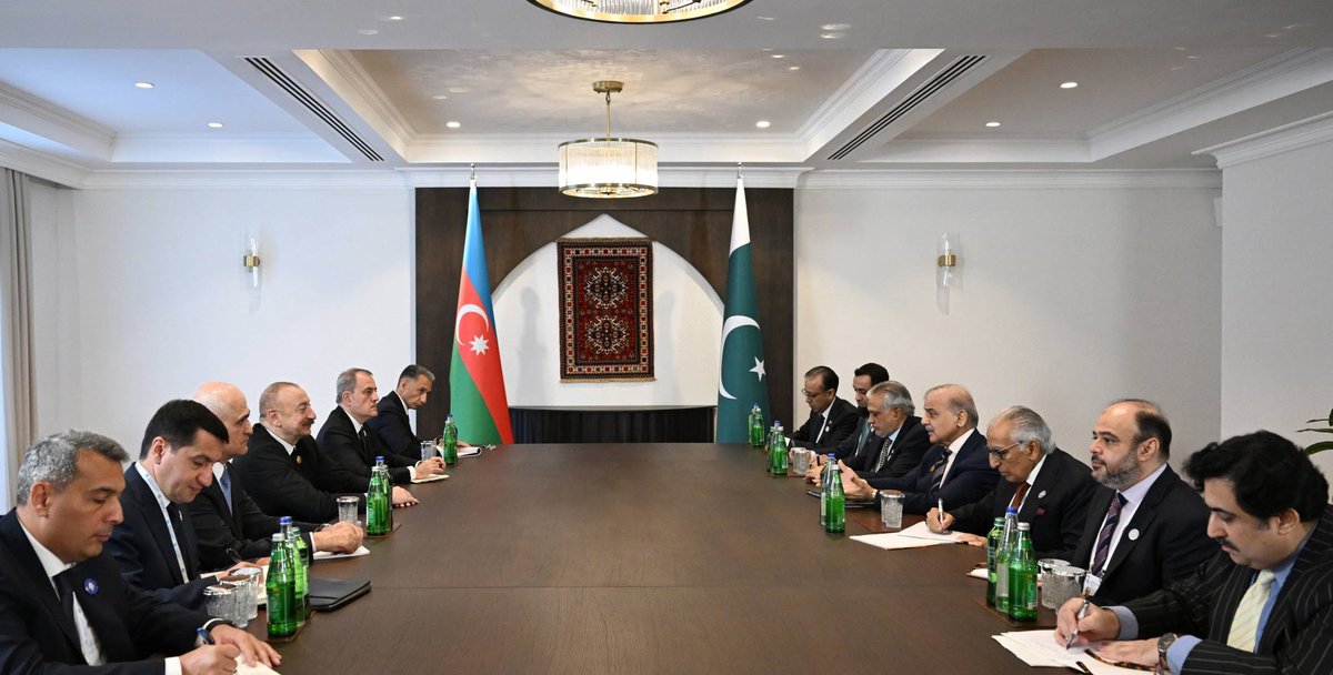 On July 4, President of the Republic of Azerbaijan Ilham Aliyev met with Muhammad Shehbaz Sharif, Prime Minister of the Islamic Republic of Pakistan, in Khankendi.
president.az/en/articles/vi…