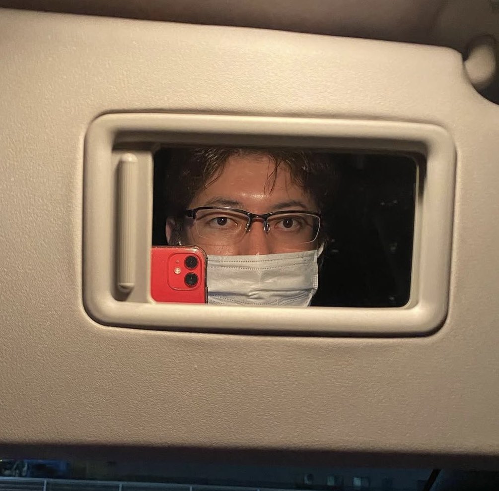 何故か北海道からの依頼が多い件

もしぼく北海道行ったら…
サイン下さ〜い→ﾊｲ
私もサイン下さ〜い→ﾊｲﾊｲ
僕も下さ〜い→ｱｰﾊｲﾊｲ
握手して下さ〜い→ｱｰｱｸｼｭﾈﾊｲ
写真いいですか→ｼｬｼﾝﾈﾊｲ
結婚して下さ〜い→ｱｰｹｯｺﾝﾈﾊｲ

まあ無いし帰るかなw