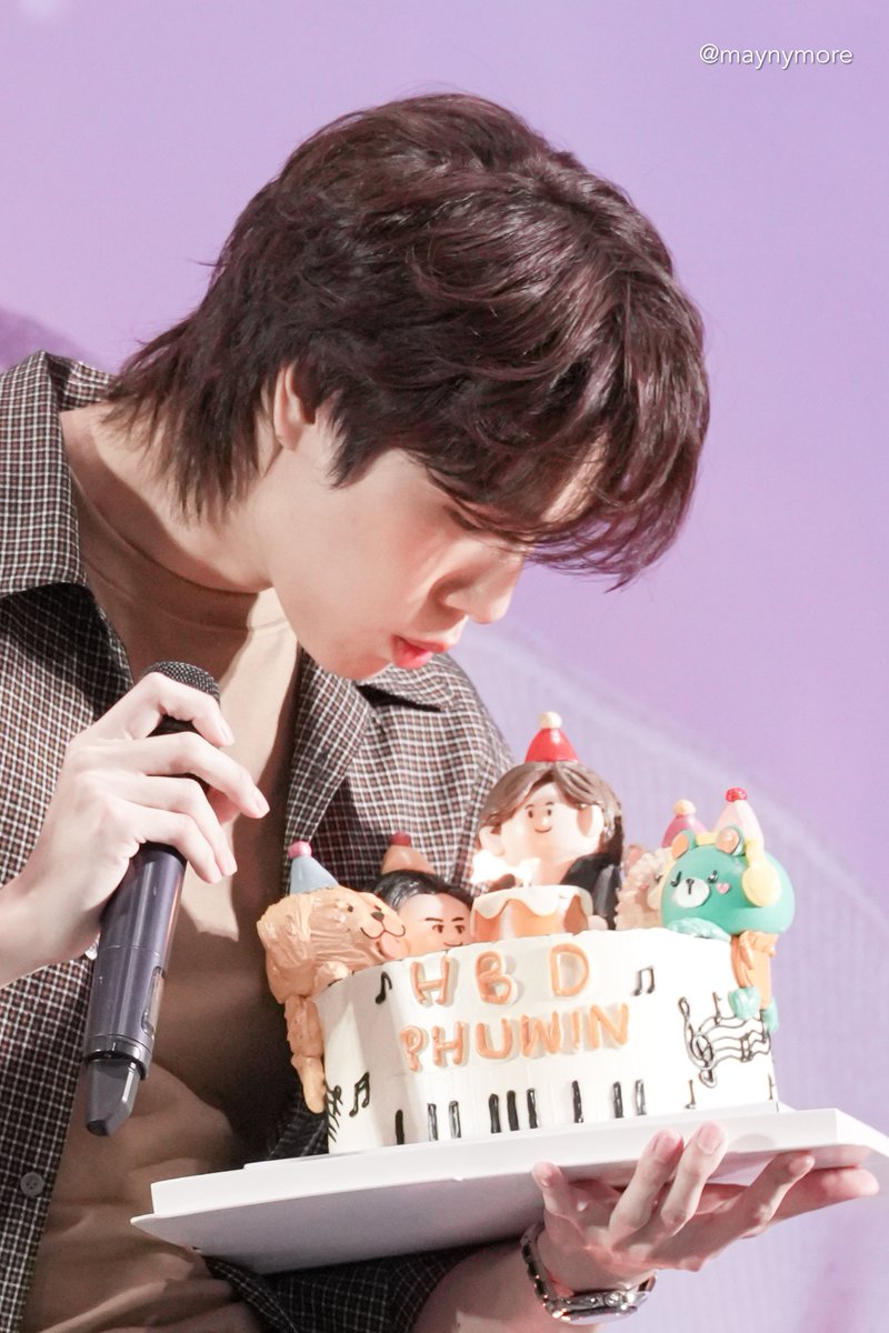 เป่าเค้ก🎂✨🤏🏻🥹
  
OUR HONEY THE PHUWIN 22ND 

#22ndHoneyThePHUWINDay 
#phuwintang <a href="/phuwintang/">phuwintang</a>