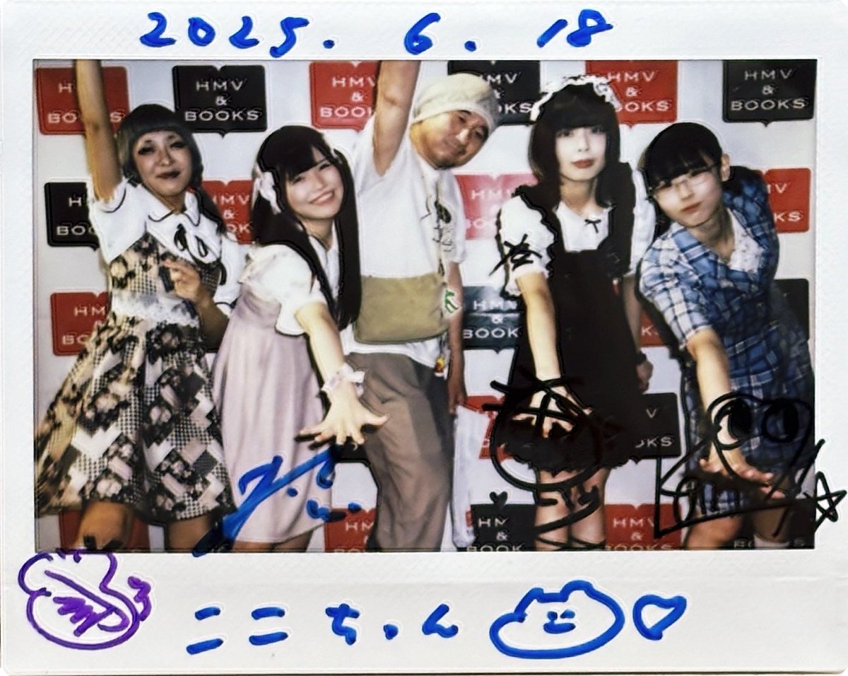 ktrss46's tweet photo. #棘ちゃん
#koko2
リリイベは今日でいったん？終了ですね
各回メンバープロデュースの企画に合わせて、各メンバー曲の振付で囲みチェキを撮ってたんですが、今日のしろめちゃんの眠眠だけ撮れず、、、
いつか囲みあったらその時に！！
koko2は近々配信もあるのかな？
たくさんの人に聞いて欲しい！ https://t.co/LMoFLqvZfq