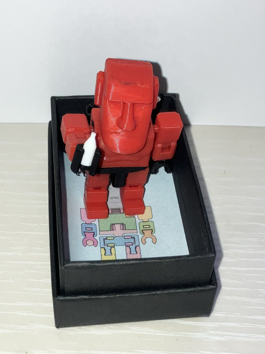 Otk_mop's tweet image. デザフェス①
@kanazawamoataro 
K-150
暗いエリアにたたずむ🗿お迎えしました。
