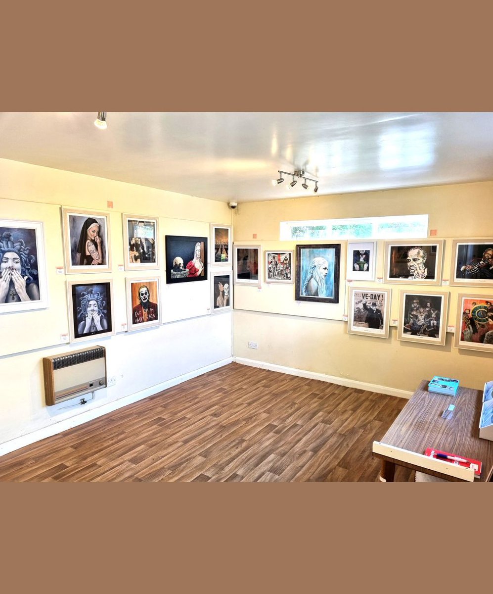 🎨 Local artist Mark Fox is exhibiting in the Cottage Gallery at Withernsea Lighthouse until the end of July!

🖼️ It's FREE entry — just pop into the garden and take a look at his amazing work.

Don’t miss this chance to support a talented local artist while you enjoy your visit.